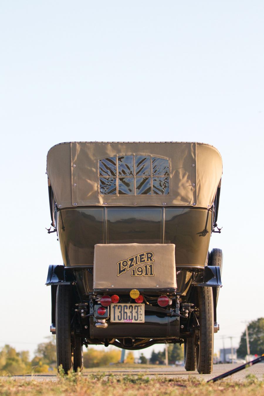  Lozier Model 51 7-Passenger Touring 1911 года  (фото 2 из 30)